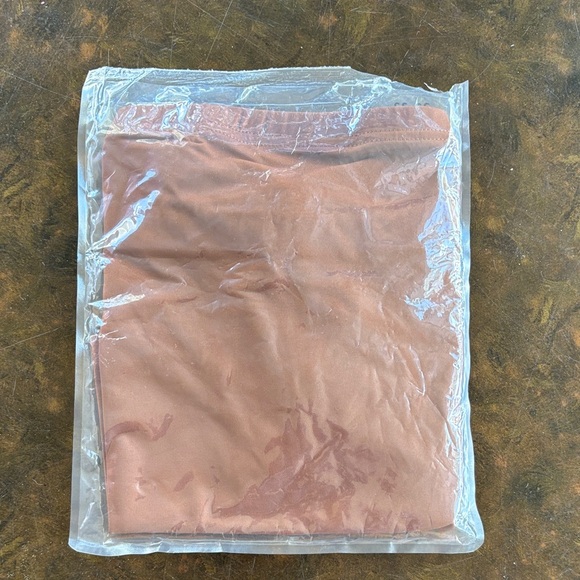 Tankaneo Brown Womens Cropped Strapless Tube Top - Picture 2 of 4